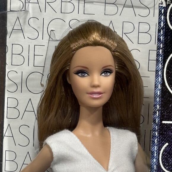 Barbie Basics Model 07 Collection 002 Black Label Collector Doll Jeans‎ T7742 - Picture 1 of 11